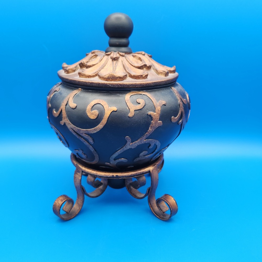 Vintage Black and Gold Benzara (?) Resin Vase Jar with Feet